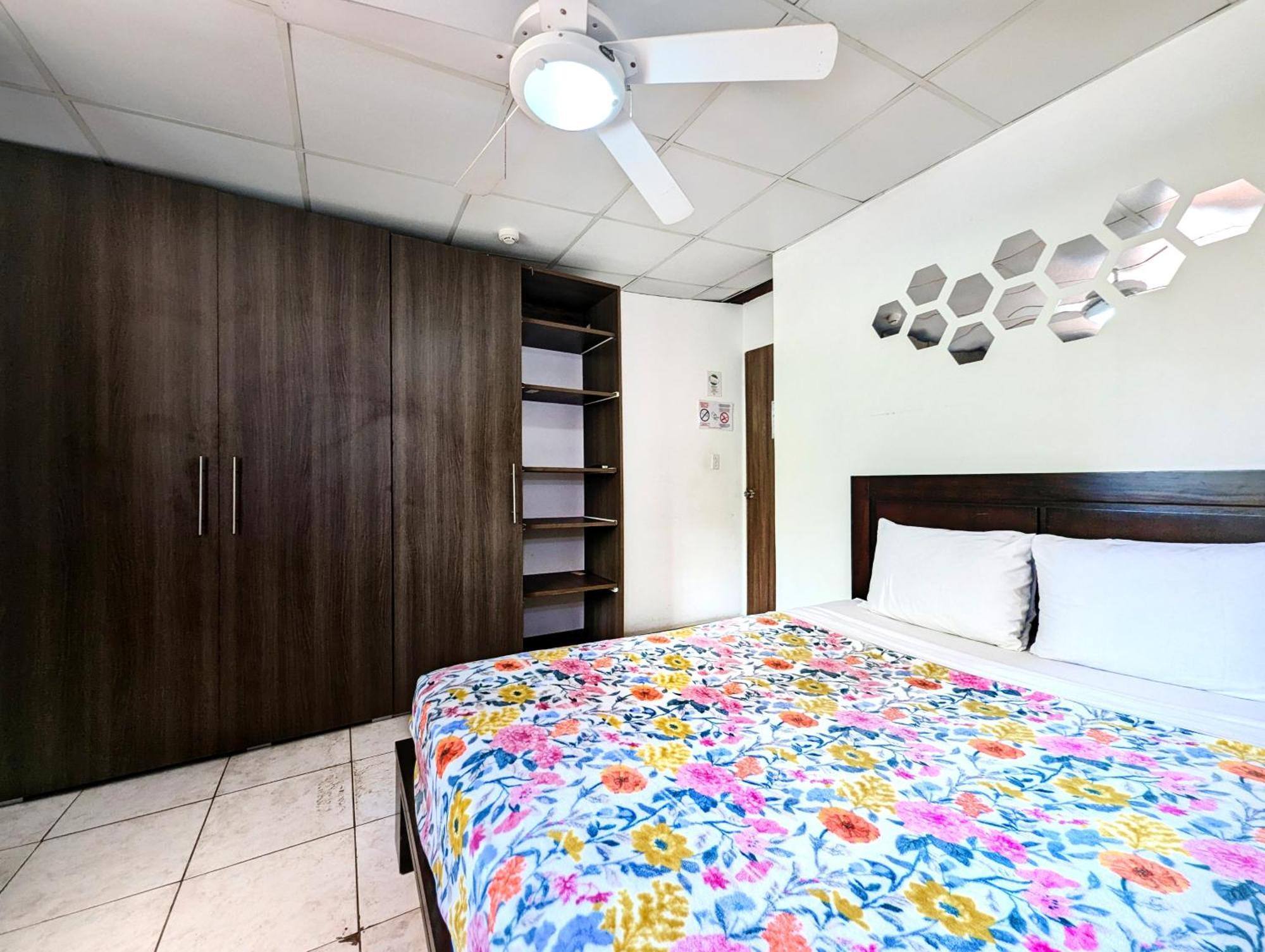 Hostal Yoha Panama City Eksteriør billede